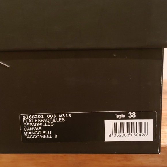 Dsquared2 Flat Espadrilles Blue and White Stripes - Picture 10 of 11